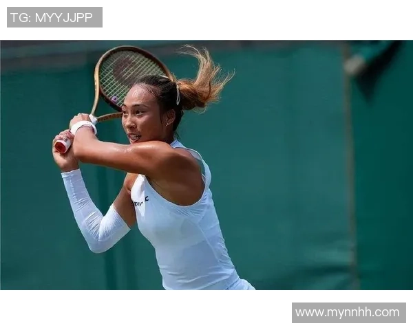 前网球世界第一晒全家福，娇妻貌美俩女儿心爱，17年狂赚三亿奖金